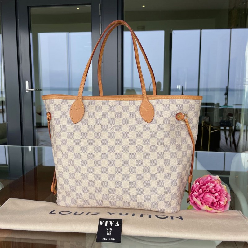 Louis Vuitton Neverfull MM