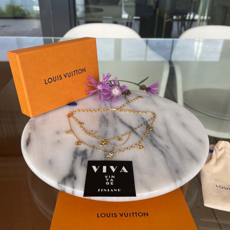 Louis Vuitton Necklace Blooming Strass M68374 Metal Gold Rhinestone Flower  Motif Lv Circle | Chairish