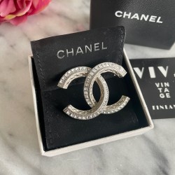 Chanel CC Brooch