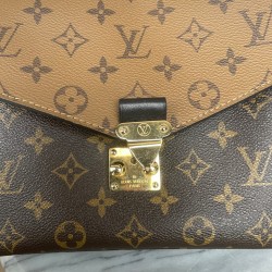 Louis Vuitton Pochette Métis