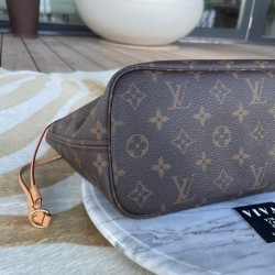 Louis Vuitton Neverfull PM tote