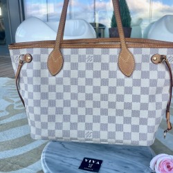 Louis Vuitton Neverfull PM tote