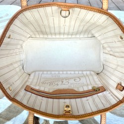 Louis Vuitton Neverfull PM tote