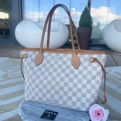 Louis Vuitton Neverfull PM tote