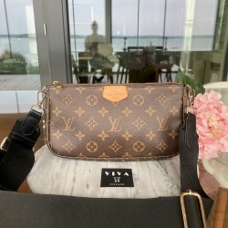 Louis Vuitton Pochette Accessoires + musta olkahihna