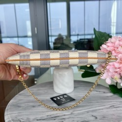 Louis Vuitton Milla MM